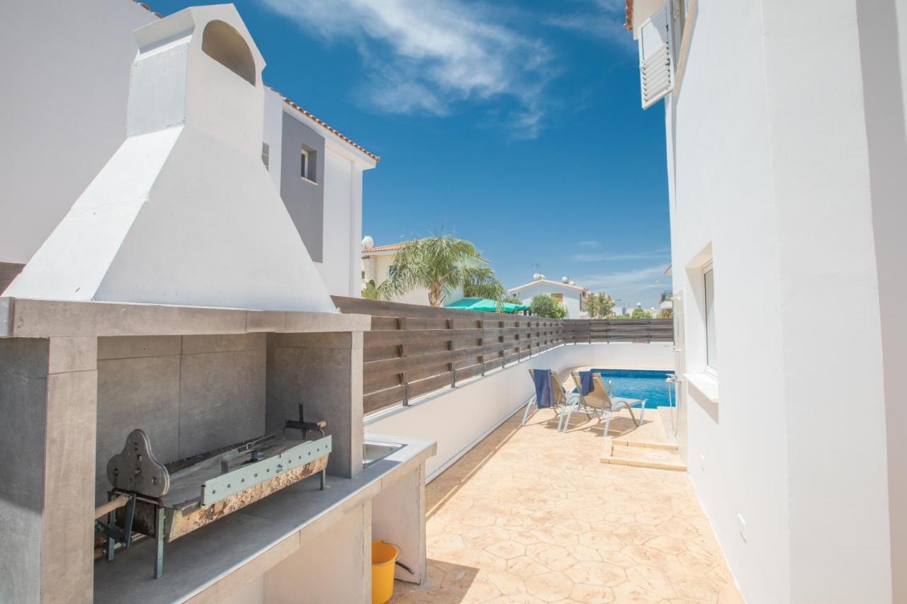 Elite Luxury Villa Paralímni Extérieur photo