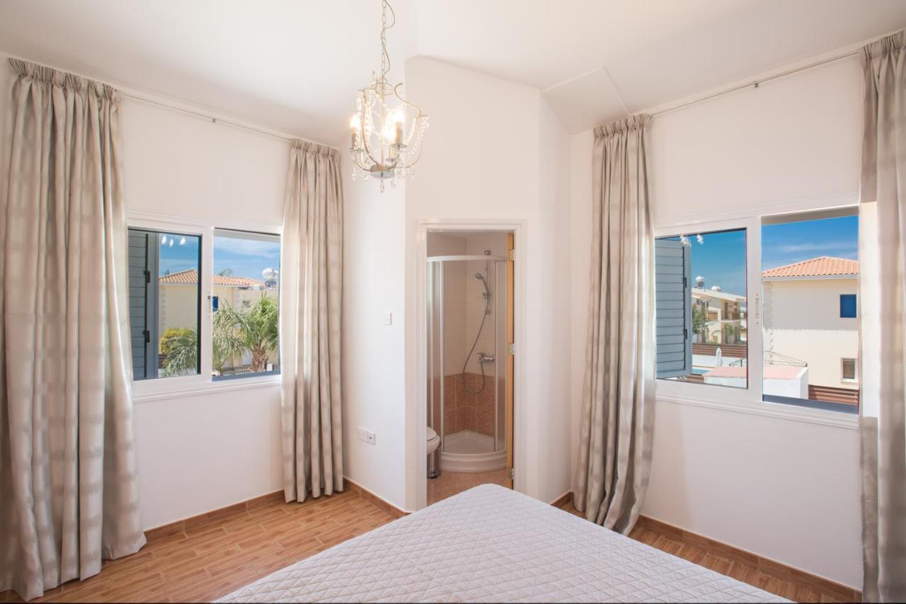 Elite Luxury Villa Paralímni Extérieur photo