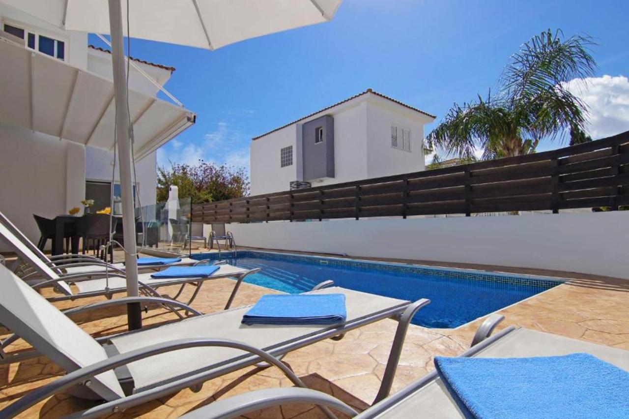 Elite Luxury Villa Paralímni Extérieur photo