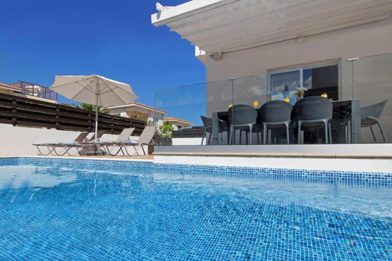 Elite Luxury Villa Paralímni Extérieur photo